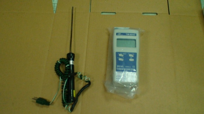 電子溫度計